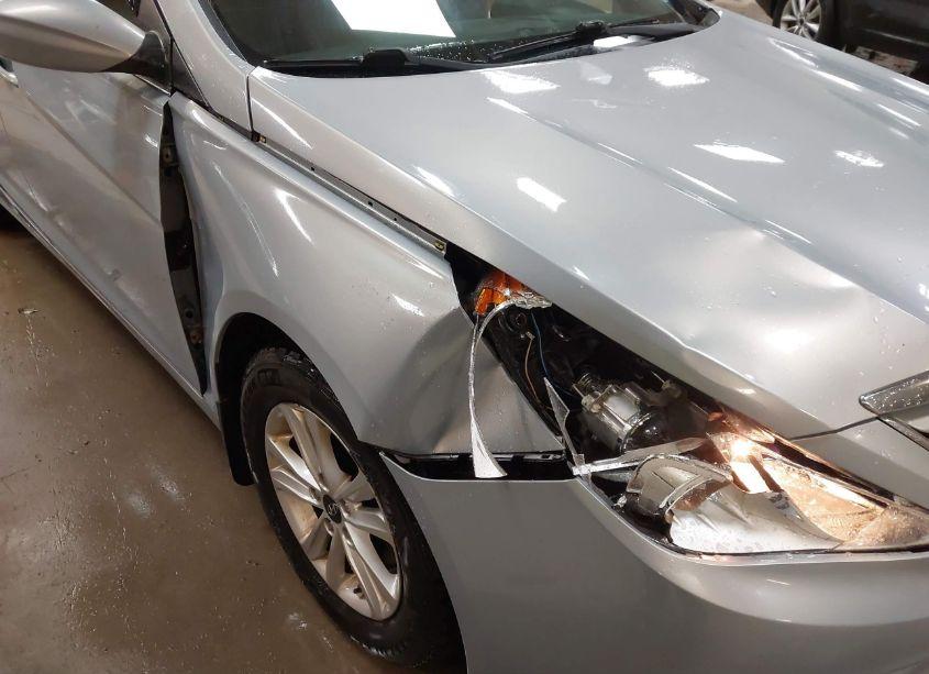 Photo 6 of 2011 Hyundai Sonata GLS (VIN 5NPEB4AC8BH202834)