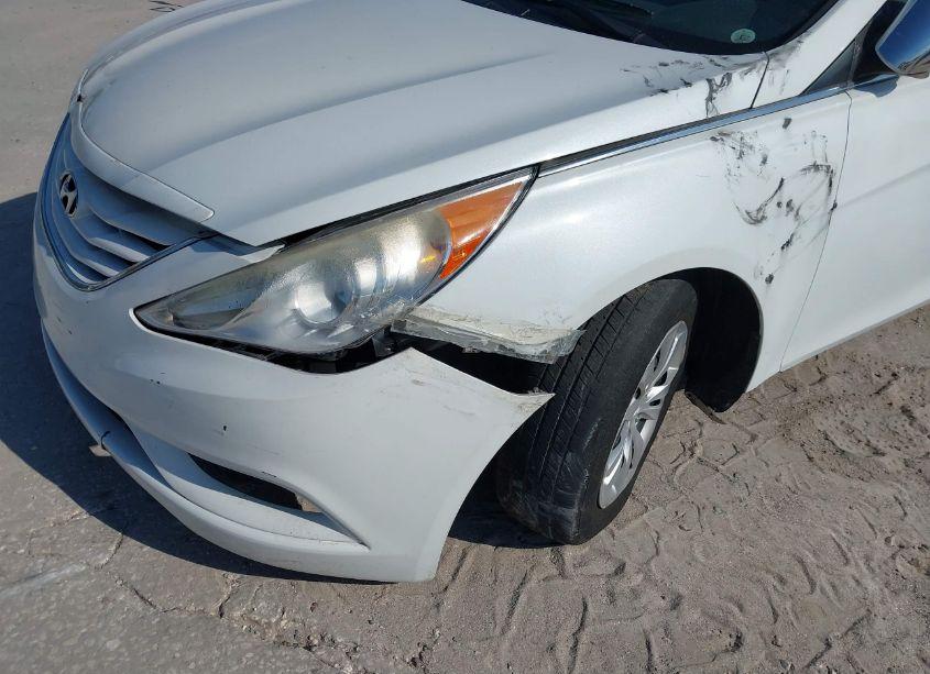 Photo 12 of 2011 Hyundai Sonata GLS (VIN 5NPEB4AC8BH210948)