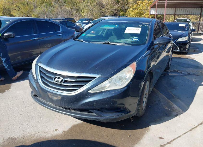 Photo 2 of 2011 Hyundai Sonata GLS (VIN 5NPEB4AC8BH211288)