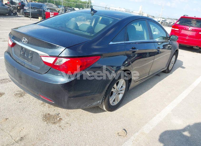 Photo 4 of 2011 Hyundai Sonata GLS (VIN 5NPEB4AC8BH216779)