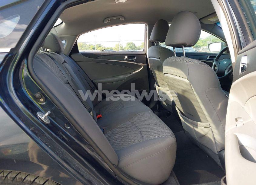 Photo 8 of 2011 Hyundai Sonata GLS (VIN 5NPEB4AC8BH216779)