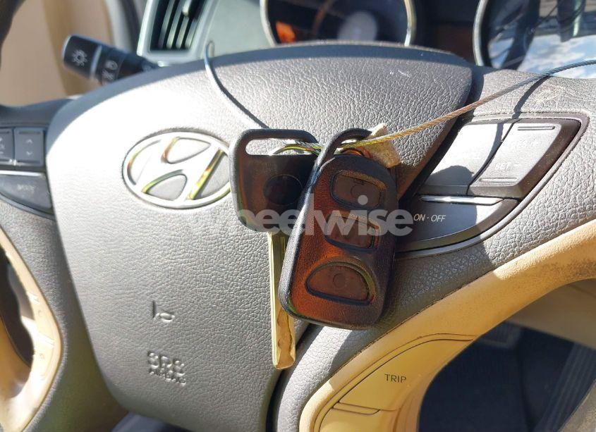 Photo 11 of 2011 Hyundai Sonata GLS (VIN 5NPEB4AC8BH219259)