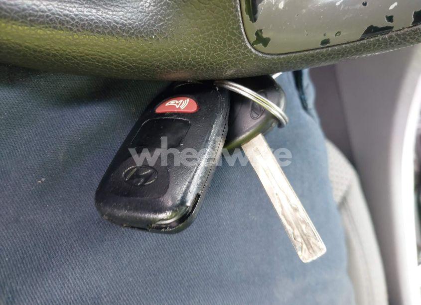 Photo 11 of 2011 Hyundai Sonata GLS (VIN 5NPEB4AC8BH230987)