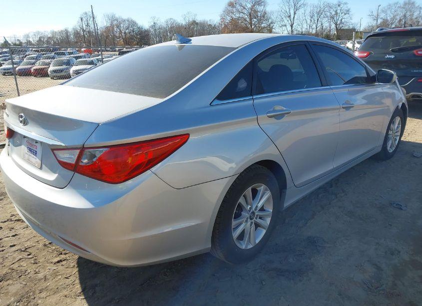 Photo 4 of 2011 Hyundai Sonata GLS (VIN 5NPEB4AC8BH233436)