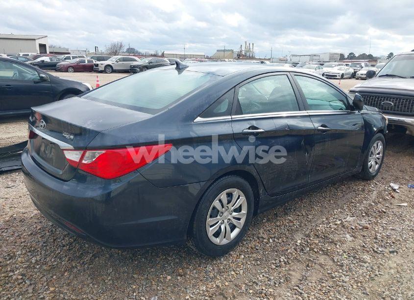 Photo 4 of 2011 Hyundai Sonata GLS (VIN 5NPEB4AC8BH253332)