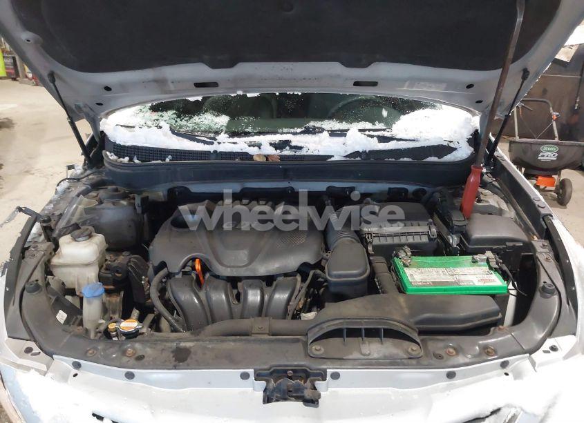 Photo 10 of 2011 Hyundai Sonata GLS (VIN 5NPEB4AC8BH291935)