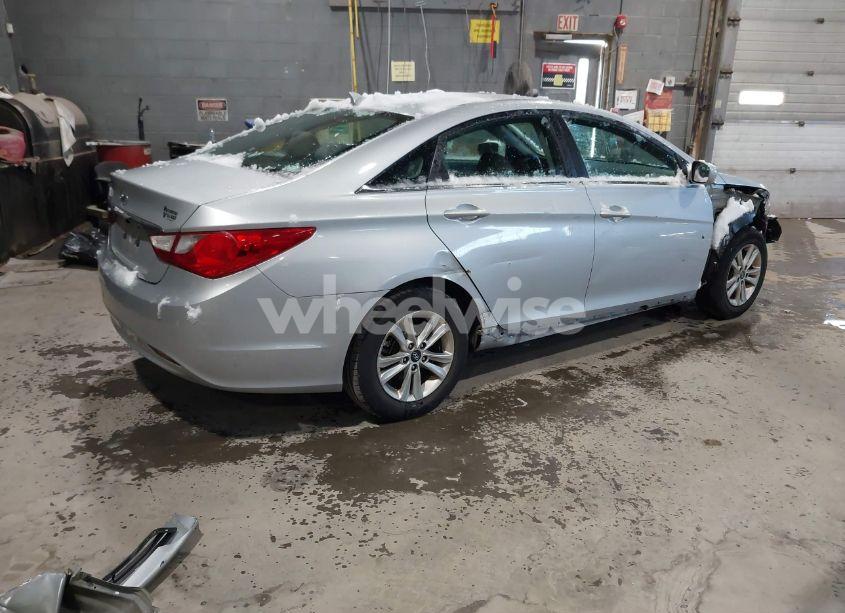 Photo 4 of 2011 Hyundai Sonata GLS (VIN 5NPEB4AC8BH291935)