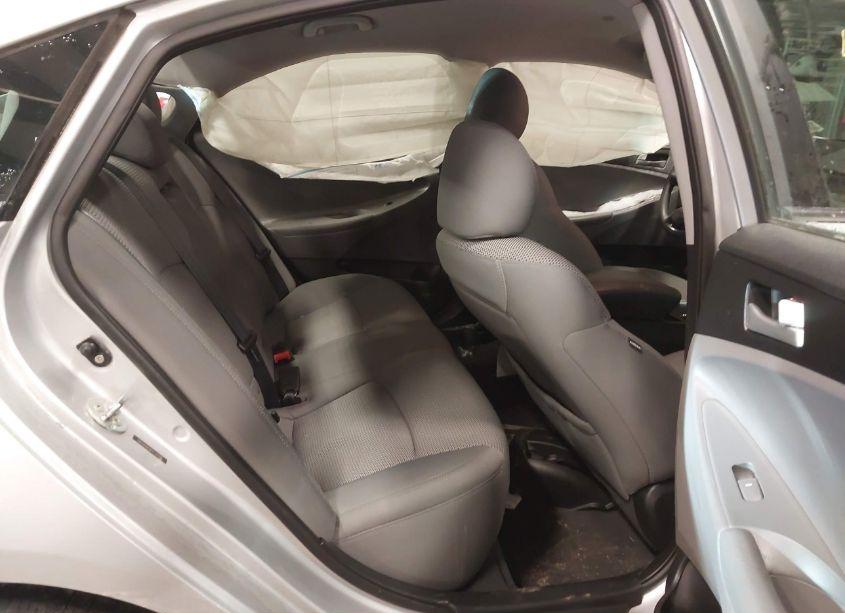 Photo 8 of 2012 Hyundai Sonata GLS (VIN 5NPEB4AC8CH335126)