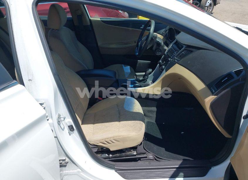 Photo 5 of 2012 Hyundai Sonata GLS (VIN 5NPEB4AC8CH353996)