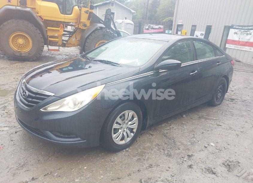 Photo 2 of 2012 Hyundai Sonata GLS (VIN 5NPEB4AC8CH356946)