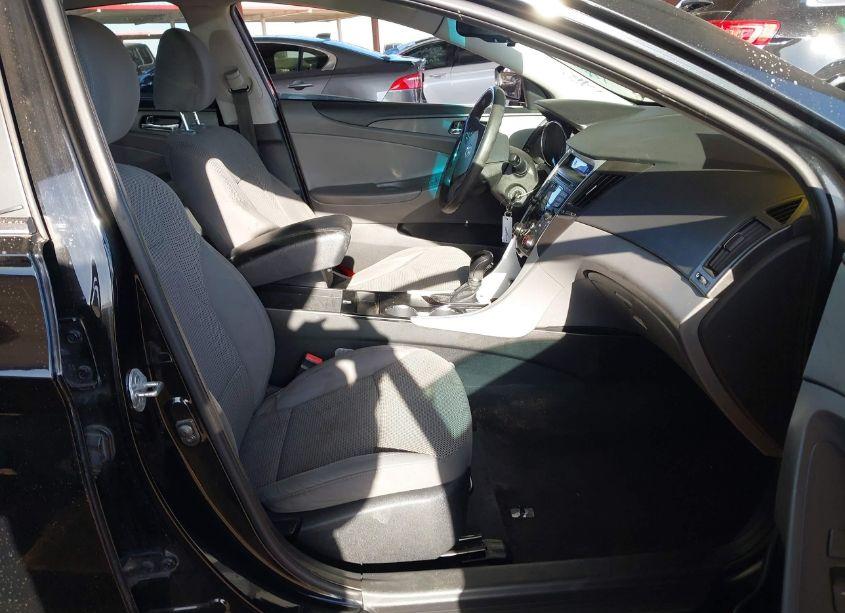 Photo 5 of 2012 Hyundai Sonata GLS (VIN 5NPEB4AC8CH363752)