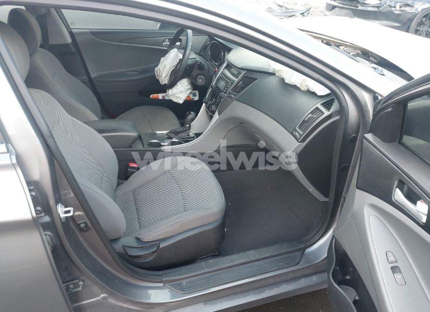 Photo 5 of 2012 Hyundai Sonata GLS (VIN 5NPEB4AC8CH365176)