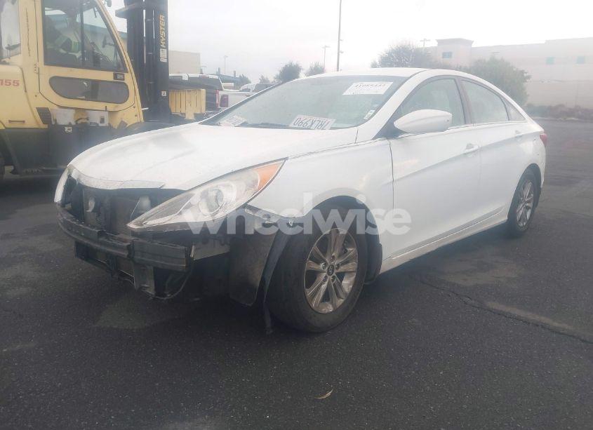 Photo 2 of 2012 Hyundai Sonata GLS (VIN 5NPEB4AC8CH372211)