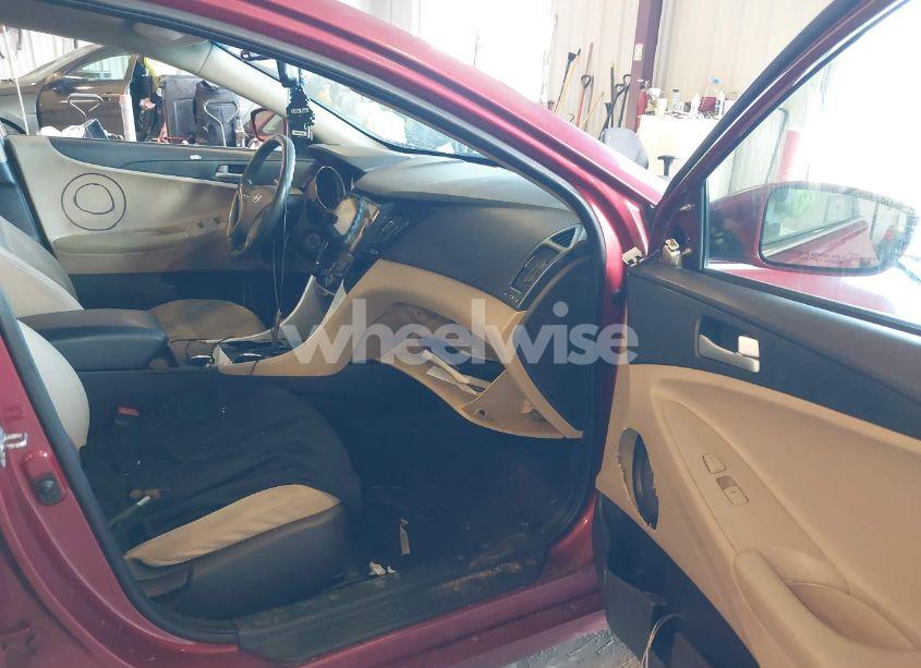 Photo 5 of 2012 Hyundai Sonata GLS (VIN 5NPEB4AC8CH427241)