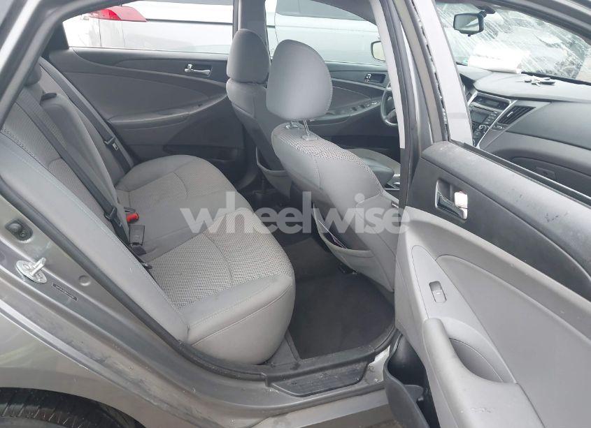 Photo 8 of 2012 Hyundai Sonata GLS (VIN 5NPEB4AC8CH437381)