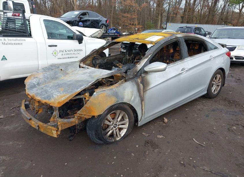 Photo 2 of 2012 Hyundai Sonata GLS (VIN 5NPEB4AC8CH445805)