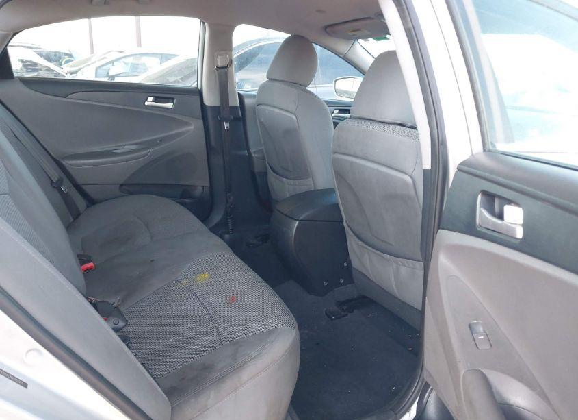 Photo 8 of 2012 Hyundai Sonata GLS (VIN 5NPEB4AC8CH461051)