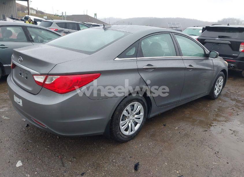 Photo 4 of 2012 Hyundai Sonata GLS (VIN 5NPEB4AC8CH500902)
