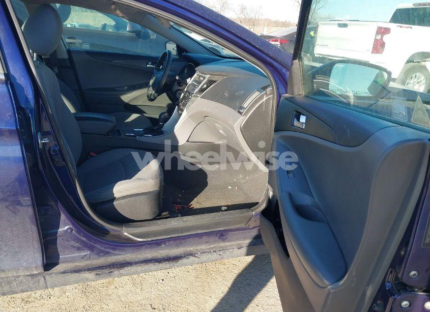 Photo 5 of 2013 Hyundai Sonata GLS (VIN 5NPEB4AC8DH533495)