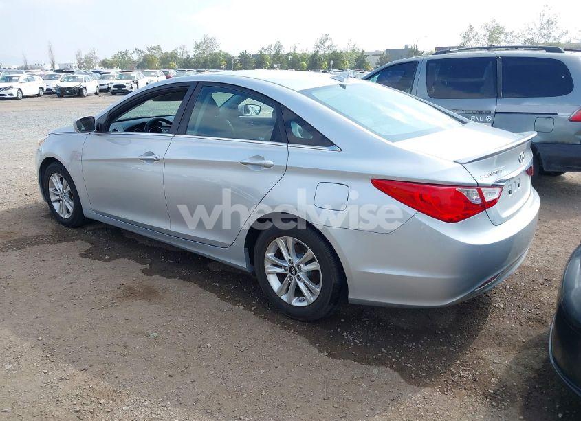 Photo 3 of 2013 Hyundai Sonata GLS (VIN 5NPEB4AC8DH533528)
