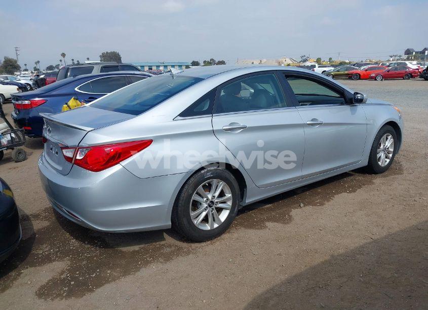 Photo 4 of 2013 Hyundai Sonata GLS (VIN 5NPEB4AC8DH533528)