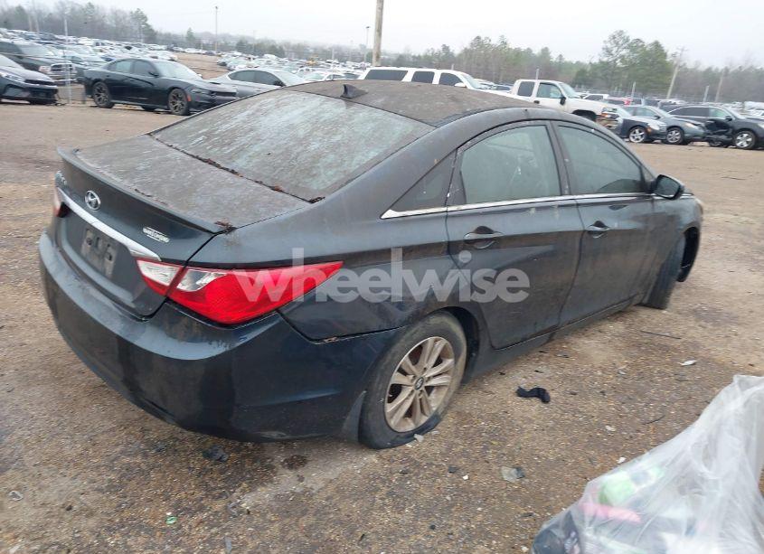 Photo 4 of 2013 Hyundai Sonata GLS (VIN 5NPEB4AC8DH534033)