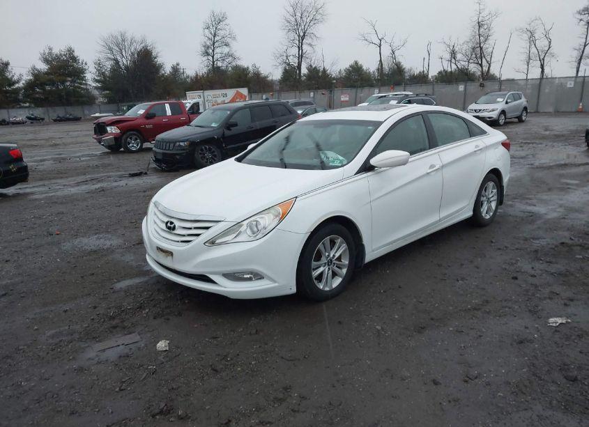Photo 2 of 2013 Hyundai Sonata GLS (VIN 5NPEB4AC8DH540981)