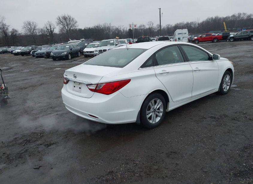 Photo 4 of 2013 Hyundai Sonata GLS (VIN 5NPEB4AC8DH540981)