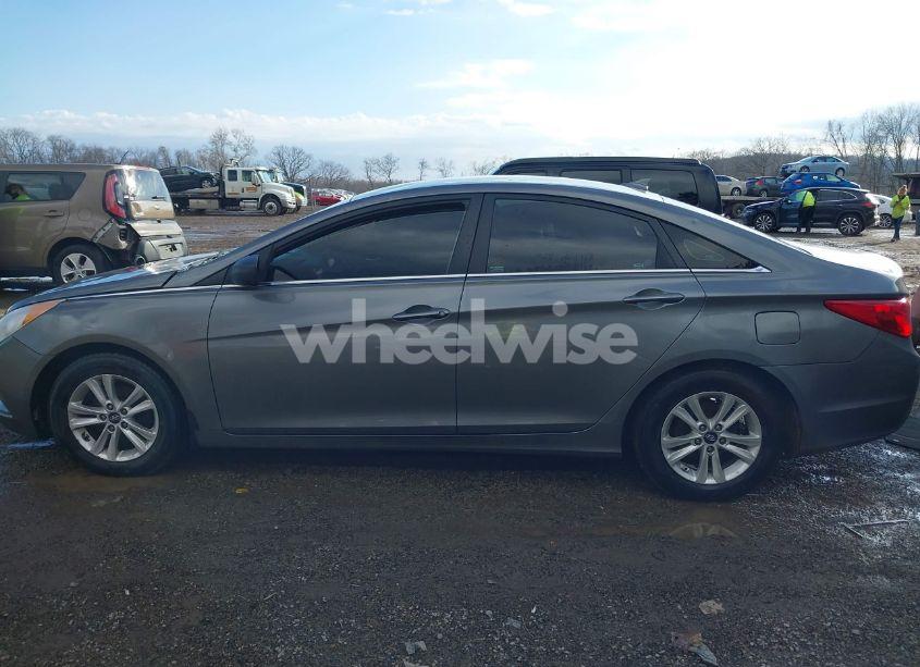 Photo 15 of 2013 Hyundai Sonata GLS (VIN 5NPEB4AC8DH548014)