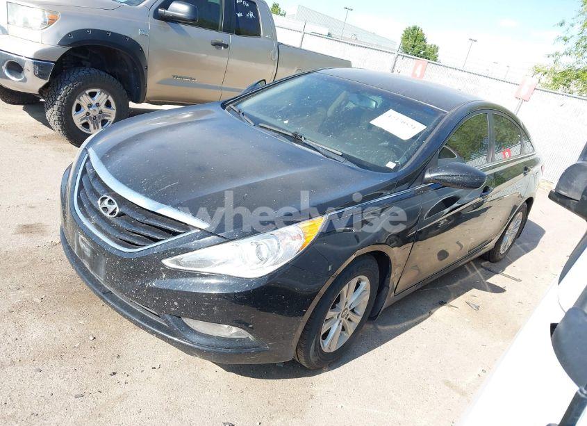 Photo 2 of 2013 Hyundai Sonata GLS (VIN 5NPEB4AC8DH553567)
