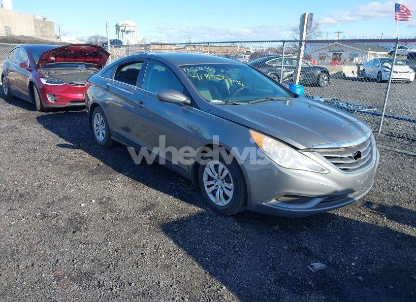 2013 Hyundai Sonata GLS (VIN 5NPEB4AC8DH554055) main photo