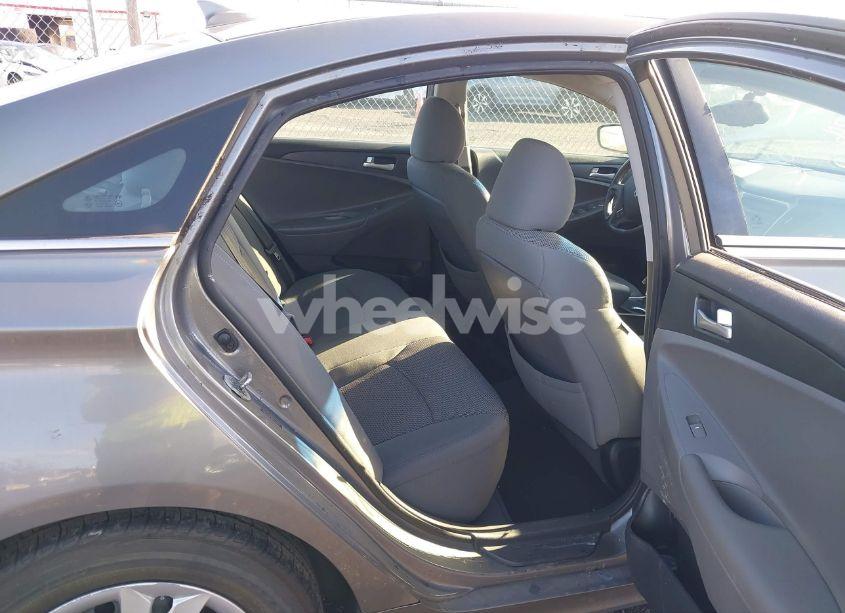 Photo 8 of 2013 Hyundai Sonata GLS (VIN 5NPEB4AC8DH554055)