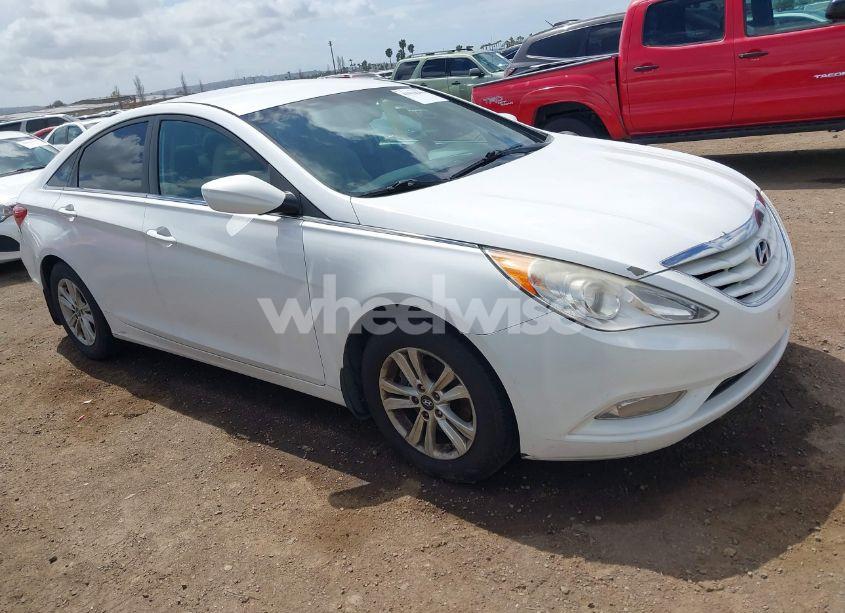 2013 Hyundai Sonata GLS (VIN 5NPEB4AC8DH570451) main photo