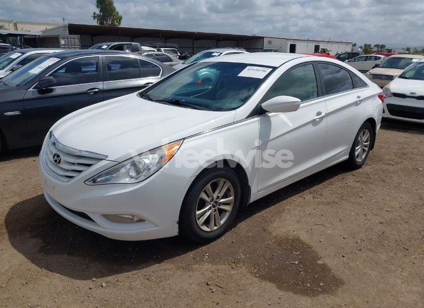 Photo 2 of 2013 Hyundai Sonata GLS (VIN 5NPEB4AC8DH570451)