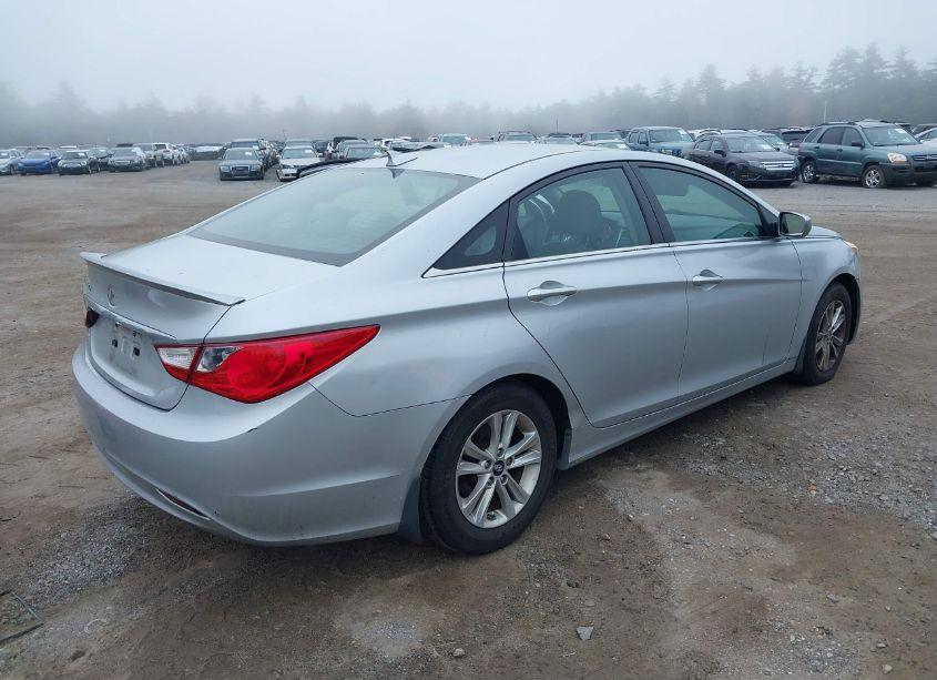 Photo 4 of 2013 Hyundai Sonata GLS (VIN 5NPEB4AC8DH574936)