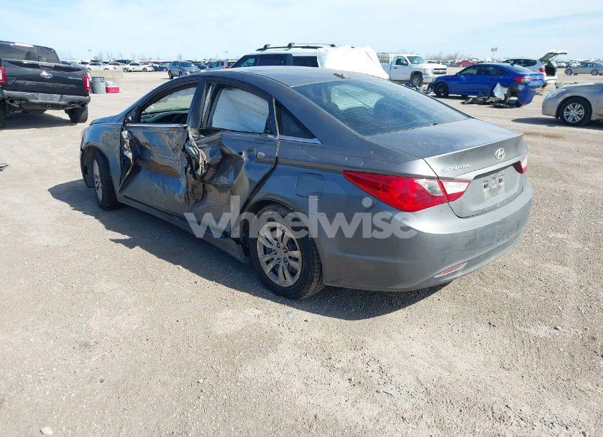Photo 3 of 2013 Hyundai Sonata GLS (VIN 5NPEB4AC8DH593860)