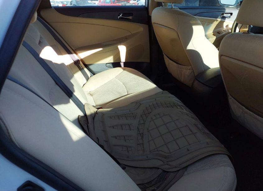 Photo 8 of 2013 Hyundai Sonata GLS (VIN 5NPEB4AC8DH593955)