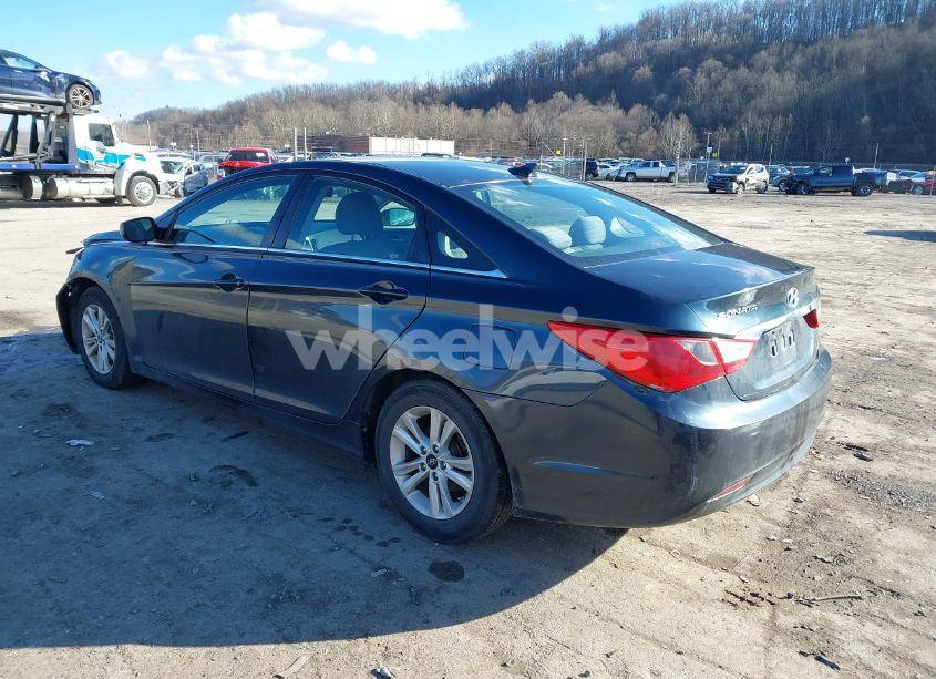 Photo 3 of 2013 Hyundai Sonata GLS (VIN 5NPEB4AC8DH619762)