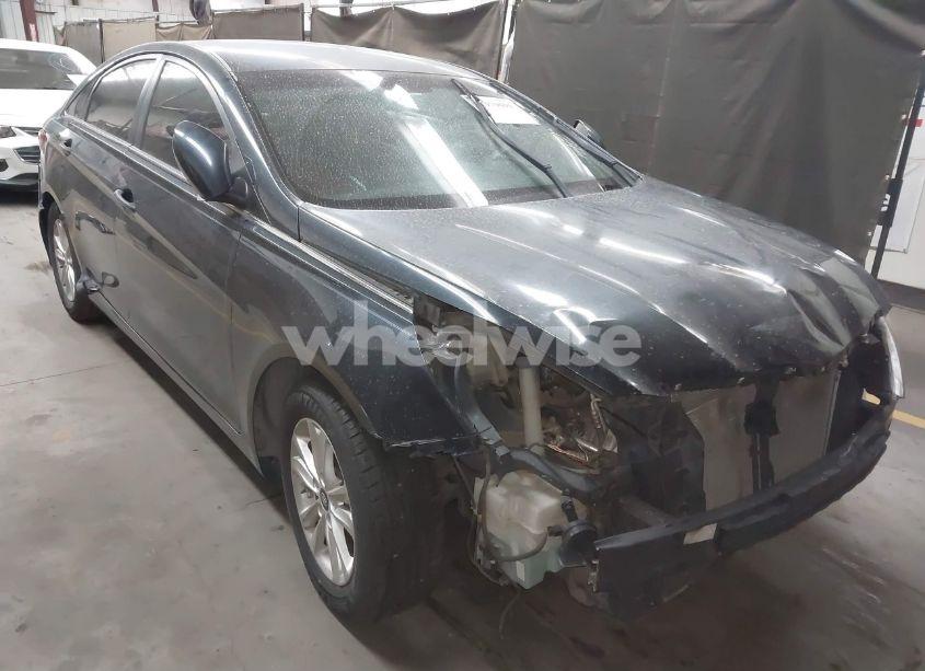2013 Hyundai Sonata GLS (VIN 5NPEB4AC8DH622421) main photo
