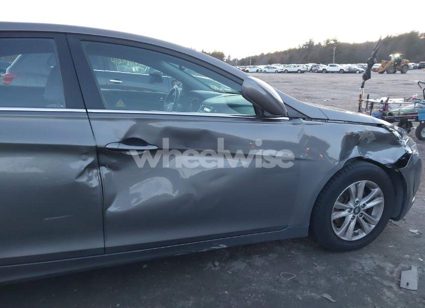 Photo 12 of 2013 Hyundai Sonata GLS (VIN 5NPEB4AC8DH622659)