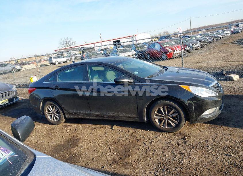 Photo 13 of 2013 Hyundai Sonata GLS (VIN 5NPEB4AC8DH655354)