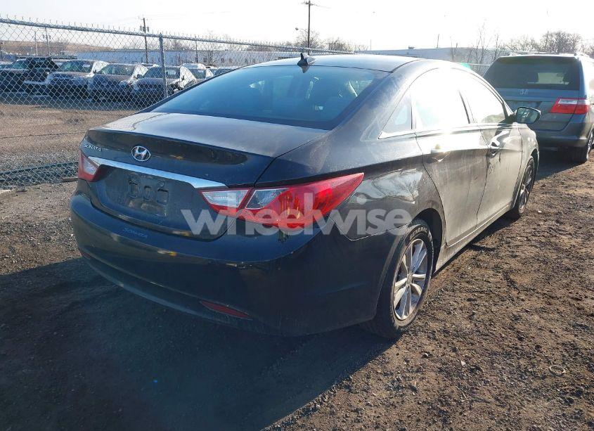 Photo 4 of 2013 Hyundai Sonata GLS (VIN 5NPEB4AC8DH655354)