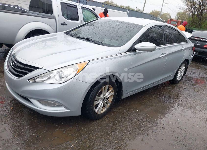 Photo 2 of 2013 Hyundai Sonata GLS (VIN 5NPEB4AC8DH662952)