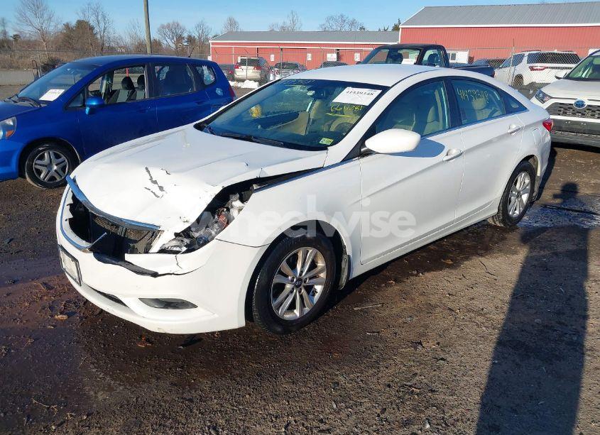 Photo 2 of 2013 Hyundai Sonata GLS (VIN 5NPEB4AC8DH664281)