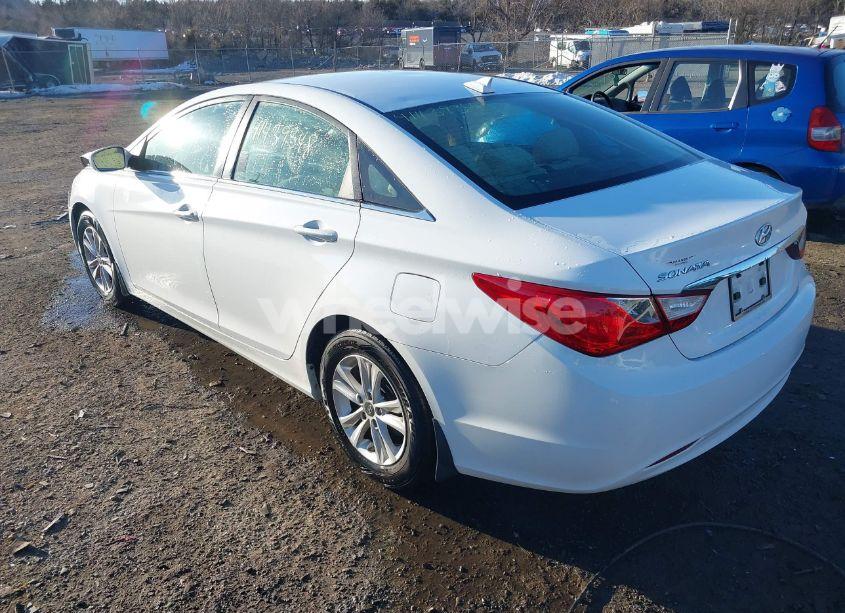 Photo 3 of 2013 Hyundai Sonata GLS (VIN 5NPEB4AC8DH664281)