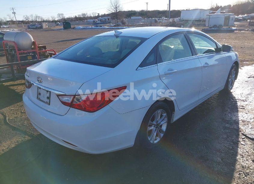 Photo 4 of 2013 Hyundai Sonata GLS (VIN 5NPEB4AC8DH664281)