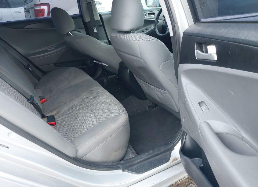 Photo 8 of 2013 Hyundai Sonata GLS (VIN 5NPEB4AC8DH681050)