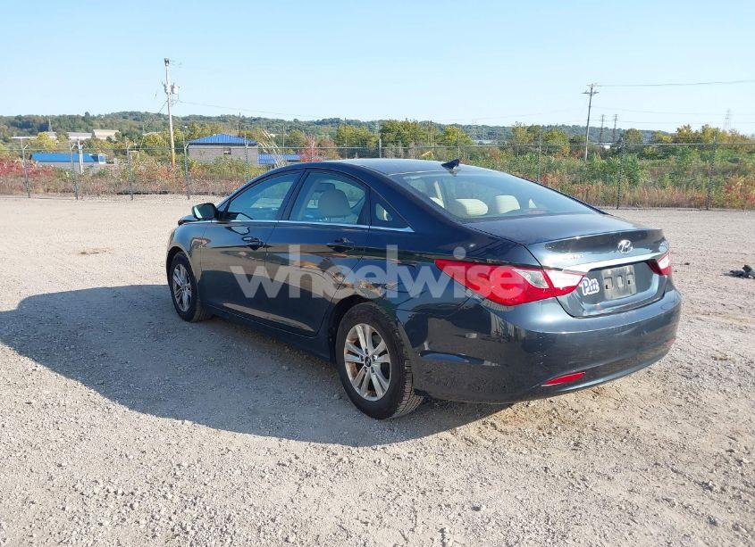 Photo 3 of 2013 Hyundai Sonata GLS (VIN 5NPEB4AC8DH710997)