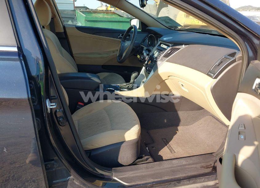 Photo 5 of 2013 Hyundai Sonata GLS (VIN 5NPEB4AC8DH710997)