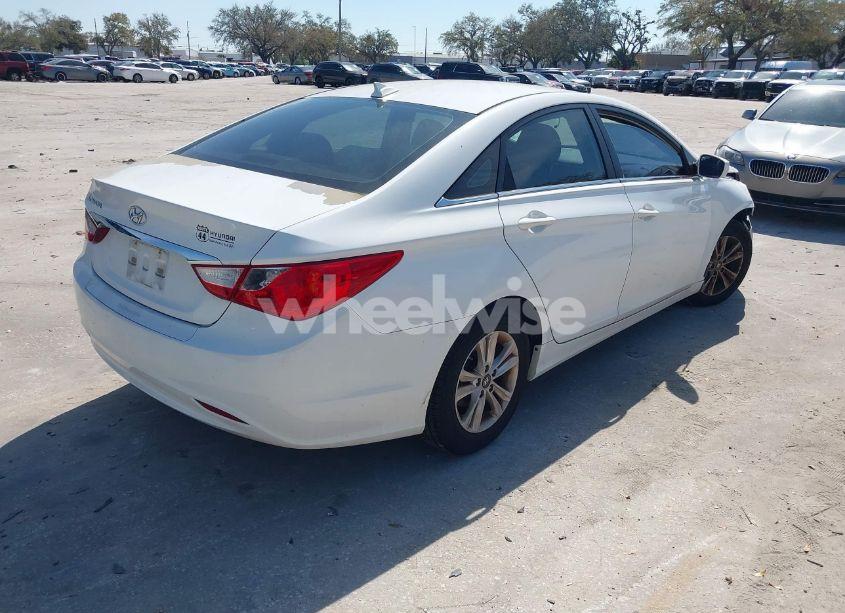 Photo 4 of 2013 Hyundai Sonata GLS (VIN 5NPEB4AC8DH721174)